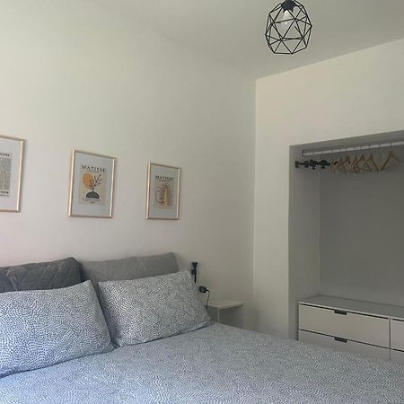Casa Teresa Apartment ริวาเดลการ์ดา ภายนอก รูปภาพ