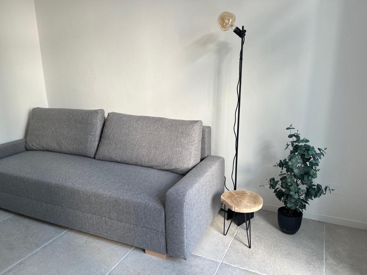 Casa Teresa Apartment ริวาเดลการ์ดา ภายนอก รูปภาพ