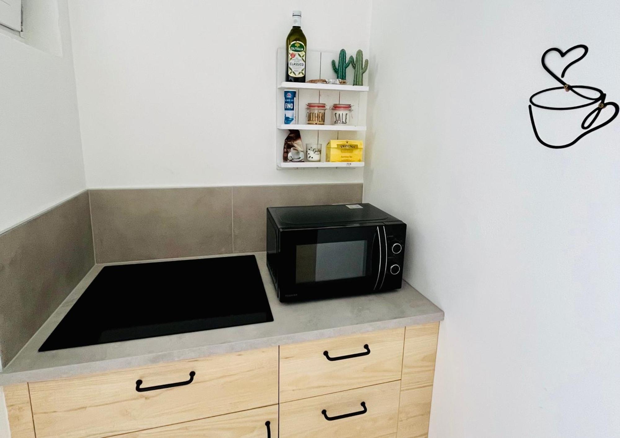 Casa Teresa Apartment ริวาเดลการ์ดา ภายนอก รูปภาพ